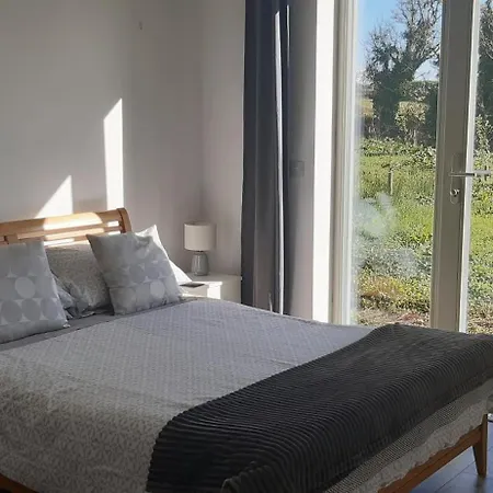 Cozy Double Ensuite Quarto em Acomodações Particulares Ennistimon