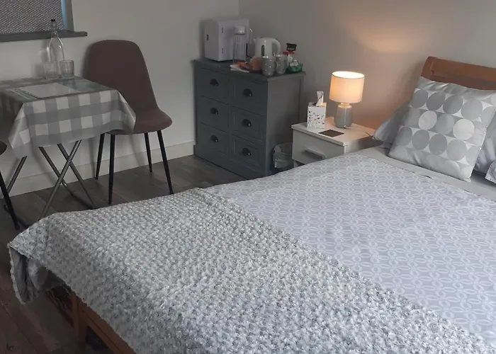 Cozy Double Ensuite